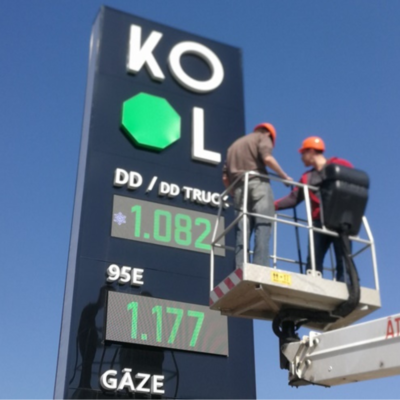 KOOL gas station LED screen